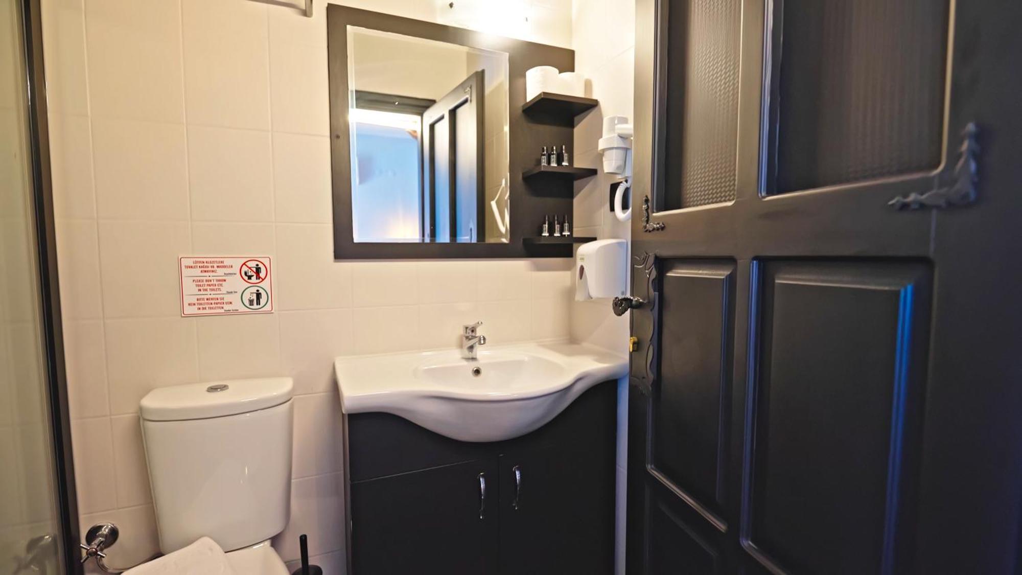 Yasemin Hotel Fethiye Eksteriør bilde
